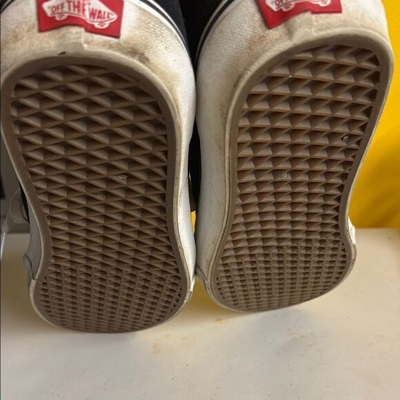 Vans Off the Wall Black and White Low-Top Canvas Sneakers Size 13 - Picture 12 of 13